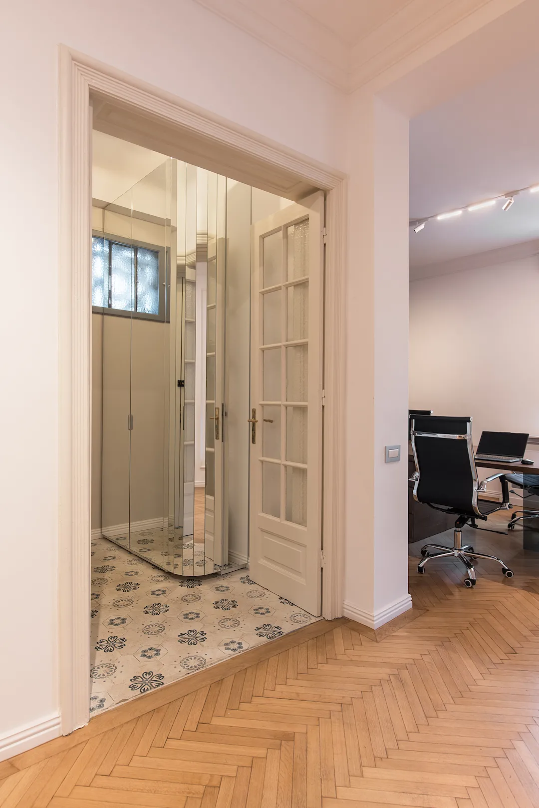 OFFICE detail 3-1