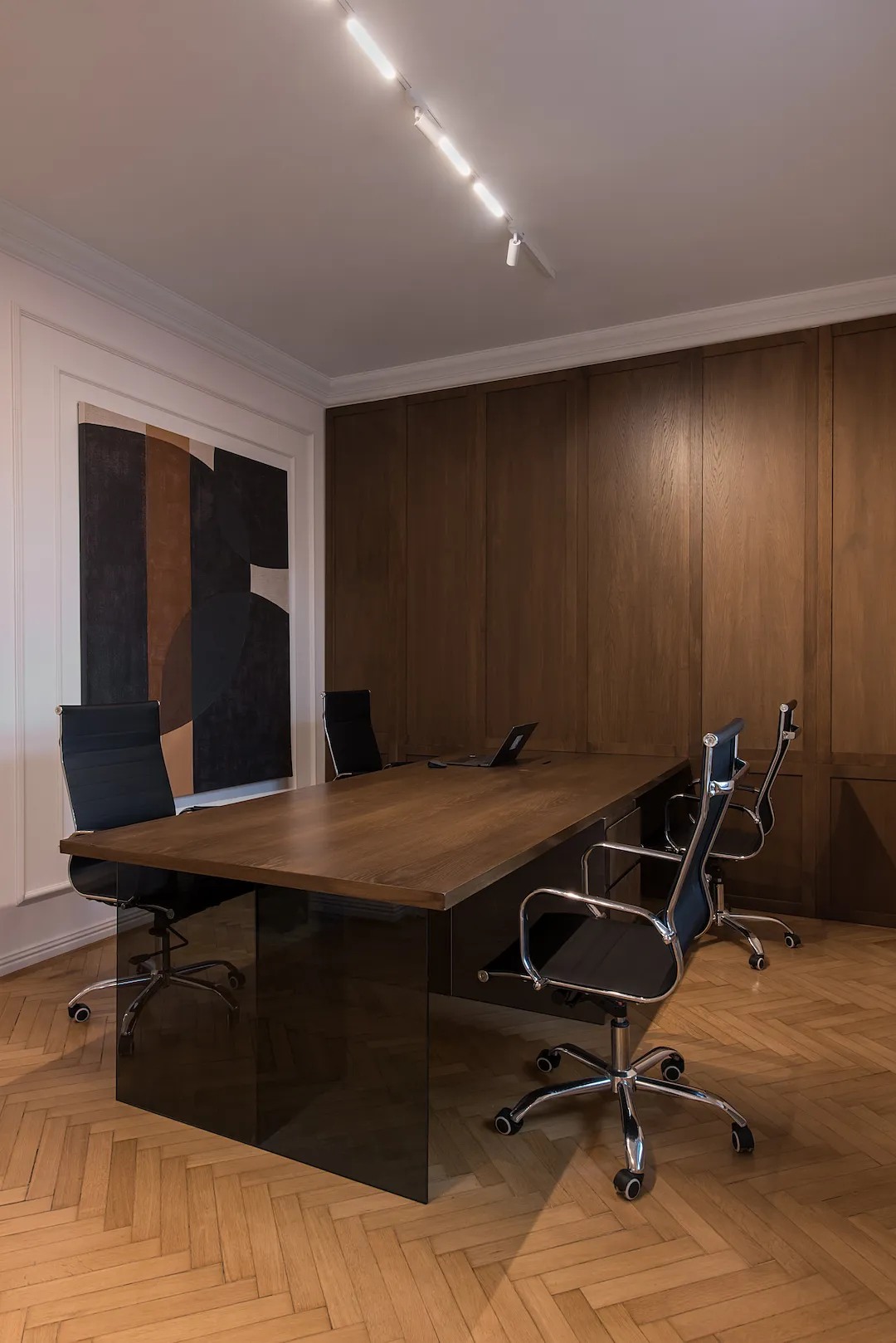 OFFICE detail 5-2